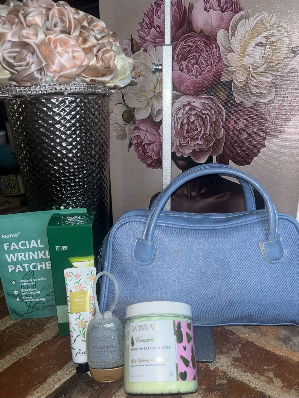 Estée Lauder Light Blue Denim-Style Cosmetic Bag bundle